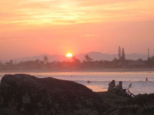 Pôr do sol na praia - Itanhaém - SP - 07.09.09